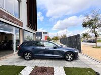 Usado Volvo V60 Business Edition 150 CV (110 kW) 2020 Azul Familiar