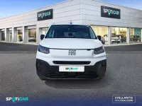 Usado Fiat Doblò 101 CV (74 kW) 2025 Blanco Monovolumen