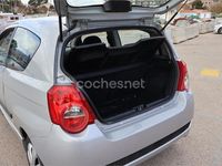 Usado Chevrolet Aveo LS 84 CV (61 kW) 2010 Gris / plata Berlina