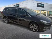 Usado Opel Astra Elegance 145 CV (106 kW) 2020 Negro Berlina