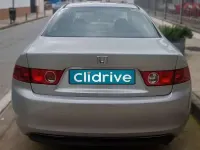 Usado Honda Accord Elegance 140 CV (102 kW) 2005 Gris Berlina