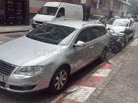 Usado VW Passat Advance 140 CV (102 kW) 2006 Gris / plata Familiar