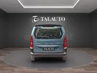 Usado Citroën e-Berlingo 102 CV (75 kW) 2025 Azul Monovolumen