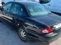 Usado Jaguar X-type Classic 130 CV (95 kW) 2004 Verde Berlina