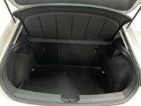 Usado Seat Leon Style 110 CV (80 kW) 2024 Blanco