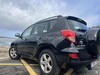 Usado Toyota RAV4 Executive 136 CV (100 kW) 2006 Negro SUV
