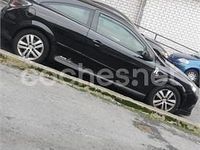 Usado Opel Astra GTC Sport 110 CV (80 kW) 2009 Negro Berlina
