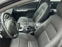 Usado Volvo V50 Momentum 136 CV (100 kW) 2007 Negro Familiar