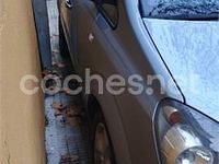 Usado Opel Zafira Cosmo 120 CV (88 kW) 2005 Gris / plata Monovolumen
