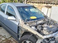 Usado Opel Astra Elegance 100 CV (73 kW) 2000 Gris / plata Berlina