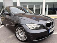 Usado BMW 320 163 CV (119 kW) 2005 Gris Berlina