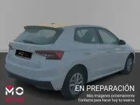 Usado Skoda Fabia Ambition 95 CV (69 kW) 2023 Utilitario