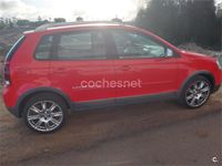 Usado VW Polo Cross 105 CV (77 kW) 2006 Rojo Utilitario