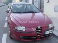 Usado Alfa Romeo 147 Progression 120 CV (88 kW) 2001 Rojo Utilitario