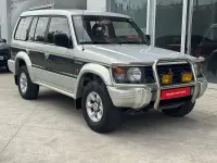 Usado Mitsubishi Montero 150 CV (110 kW) 1994 Beige SUV