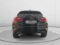 Usado Infiniti Q30 109 CV (80 kW) 2018 Negro Utilitario