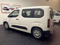 Usado Opel Combo Life Expression 102 CV (75 kW) 2020 Blanco Monovolumen