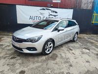 Usado Opel Astra Business Elegance 145 CV (106 kW) 2021 Gris / plata Familiar