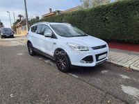 Usado Ford Kuga Titanium 120 CV (88 kW) 2016 Blanco SUV