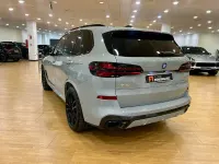 Usado BMW X5 xLine 489 CV (359 kW) 2025 Gris / plata SUV