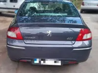 Usado Peugeot 407 Premium 136 CV (100 kW) 2010 Gris Berlina