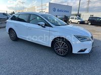 Usado Seat Leon Style 125 CV (91 kW) 2016 Blanco Familiar