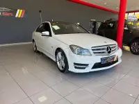 Usado Mercedes C200 Avantgarde 136 CV (100 kW) 2012 Blanco Berlina