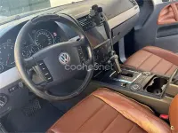 Usado VW Touareg 220 CV (161 kW) 2004 Negro SUV