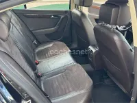 Usado VW Passat Highline 140 CV (102 kW) 2011 Negro Berlina
