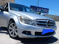 Usado Mercedes C220 Elegance 150 CV (110 kW) 2007 Gris / plata Berlina