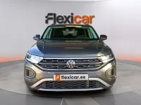 Usado VW T-Roc Life 150 CV (110 kW) 2023 Gris SUV