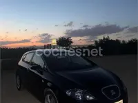 Usado Seat Leon Sport 140 CV (102 kW) 2007 Negro Utilitario