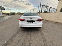 Usado Alfa Romeo Giulia Super 180 CV (132 kW) 2018 Blanco Berlina