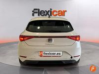 Usado Seat Leon Reference 115 HP (84 kW) 2022 Branco