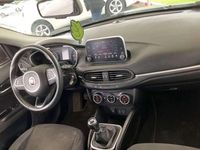 Usado Fiat Tipo Lounge 95 CV (69 kW) 2018 Gris Familiar