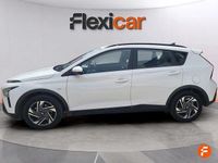 Usado Hyundai Bayon 100 CV (73 kW) 2022 Blanco SUV