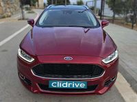 Usado Ford Mondeo Titanium 162 CV (119 kW) 2015 Rojo Familiar