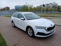Usado Skoda Octavia 110 HP (80 kW) 2022 Branco Carrinha