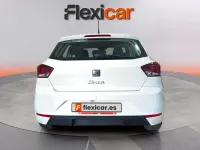 Usado Seat Ibiza Style 110 CV (80 kW) 2023 Blanco Utilitario