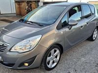 Usado Opel Meriva Excellence 131 CV (96 kW) 2011 Gris Monovolumen