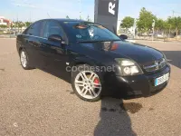 Usado Opel Vectra Elegance 120 CV (88 kW) 2005 Negro Berlina