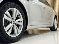 Usado Renault Talisman Intens 110 CV (80 kW) 2016 Gris Berlina