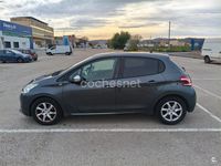 Usado Peugeot 208 Style 82 CV (60 kW) 2014 Gris / plata Utilitario
