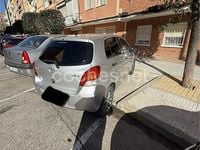 Usado Toyota Yaris Live 69 CV (50 kW) 2009 Gris / plata Berlina