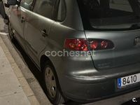 Usado Seat Ibiza Stella 64 CV (47 kW) 2003 Verde Utilitario