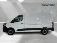 Usado Renault Master 130 CV (95 kW) 2025 Blanco Monovolumen
