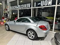 Usado Mercedes SLK200 184 CV (135 kW) 2009 Gris / plata Descapotable