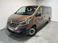 Usado Renault Trafic 110 CV (80 kW) 2019 Marrón Monovolumen