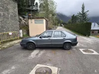 Usado Renault R9 80 CV (58 kW) 1989 Gris / plata Berlina