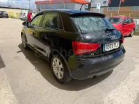 Usado Audi A1 Sportback Ambition 86 CV (63 kW) 2012 Negro Utilitario
